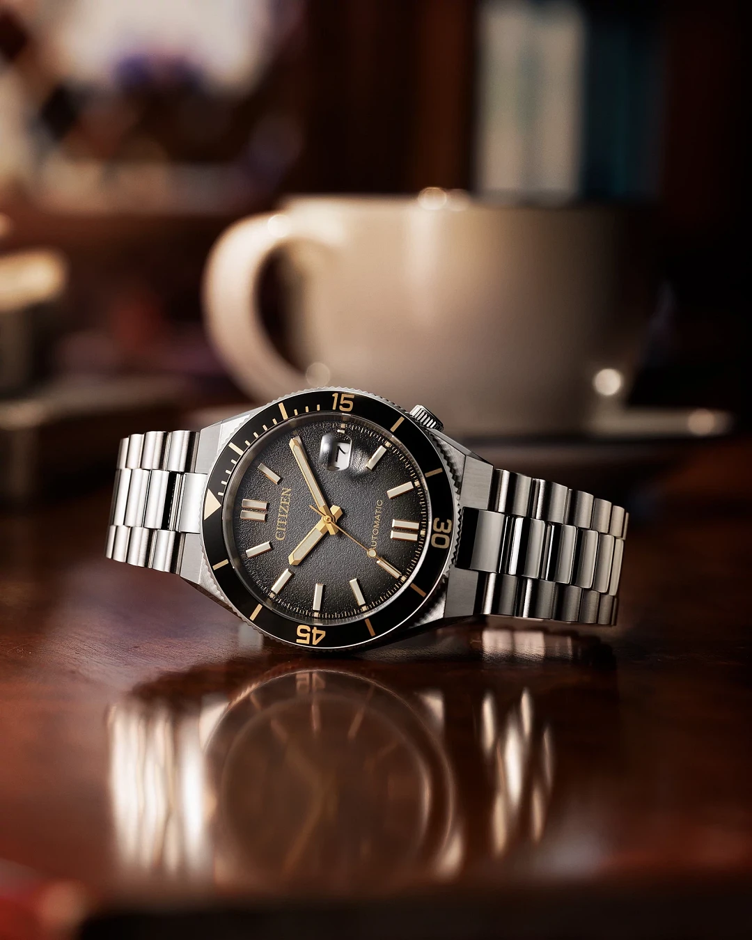 Official Citizen lifestyle image of the TSUYOSA Shore NJ0238-57E